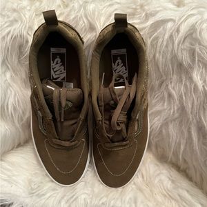 Vans Off The Wall olive green suede with canvas army pattern. New never worn
